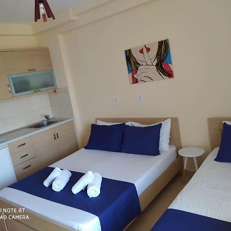 Summer Life Apartments Саранде Екстериор снимка