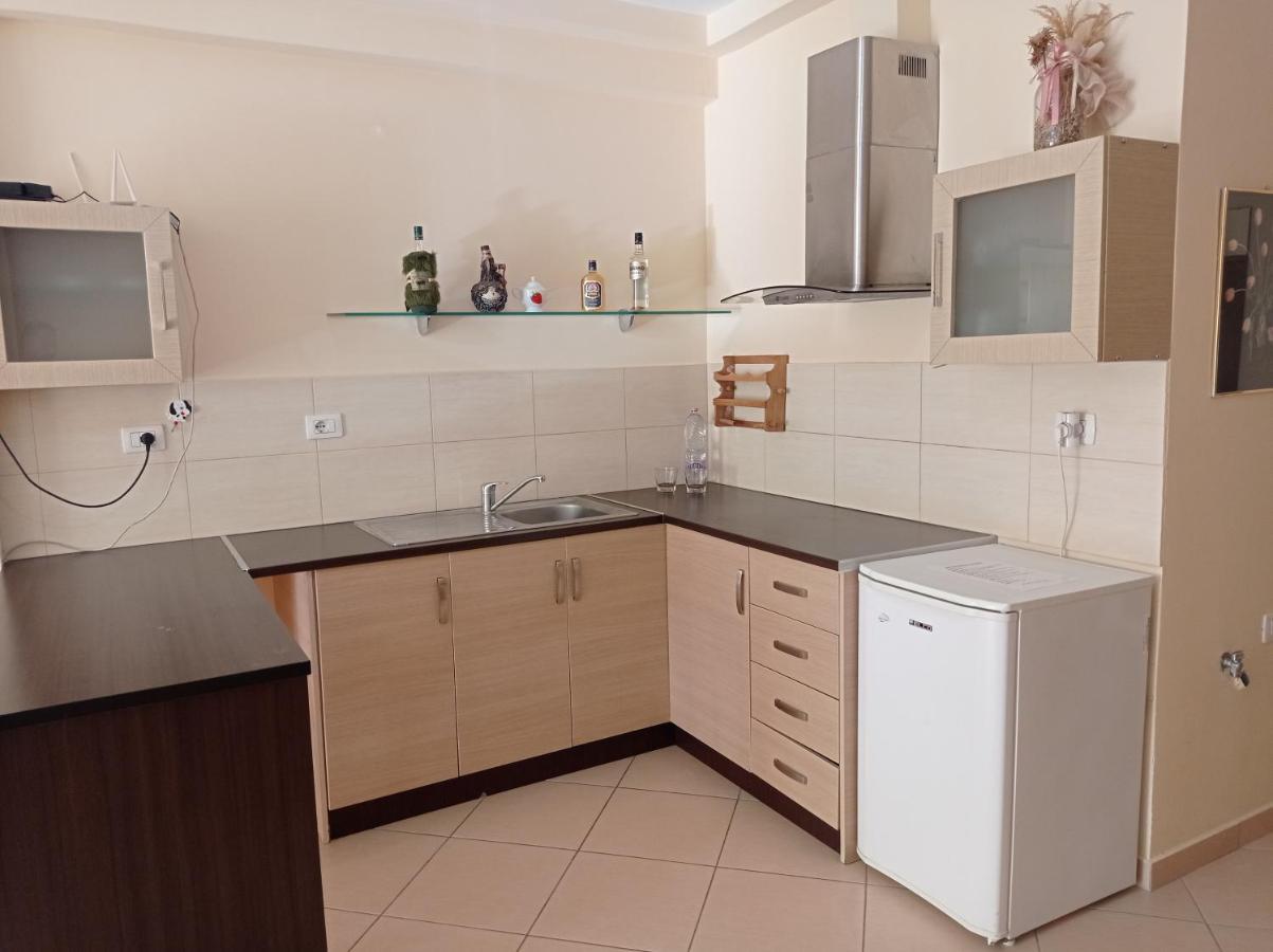 Summer Life Apartments Саранде Екстериор снимка