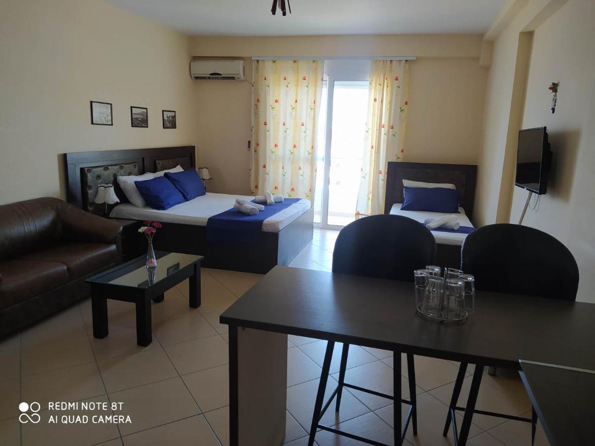 Summer Life Apartments Саранде Екстериор снимка